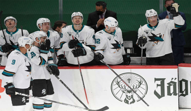 Marleau ties Gordie, Sharks hit new low in 5-2 loss