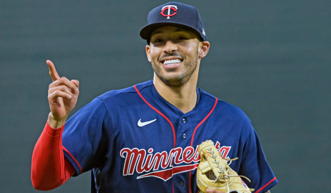 Giants win Carlos Correa sweepstakes, agree to 13-year deal