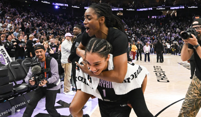 Gabby Williams Carries Valkyries to 74-69 Win Over Mystics