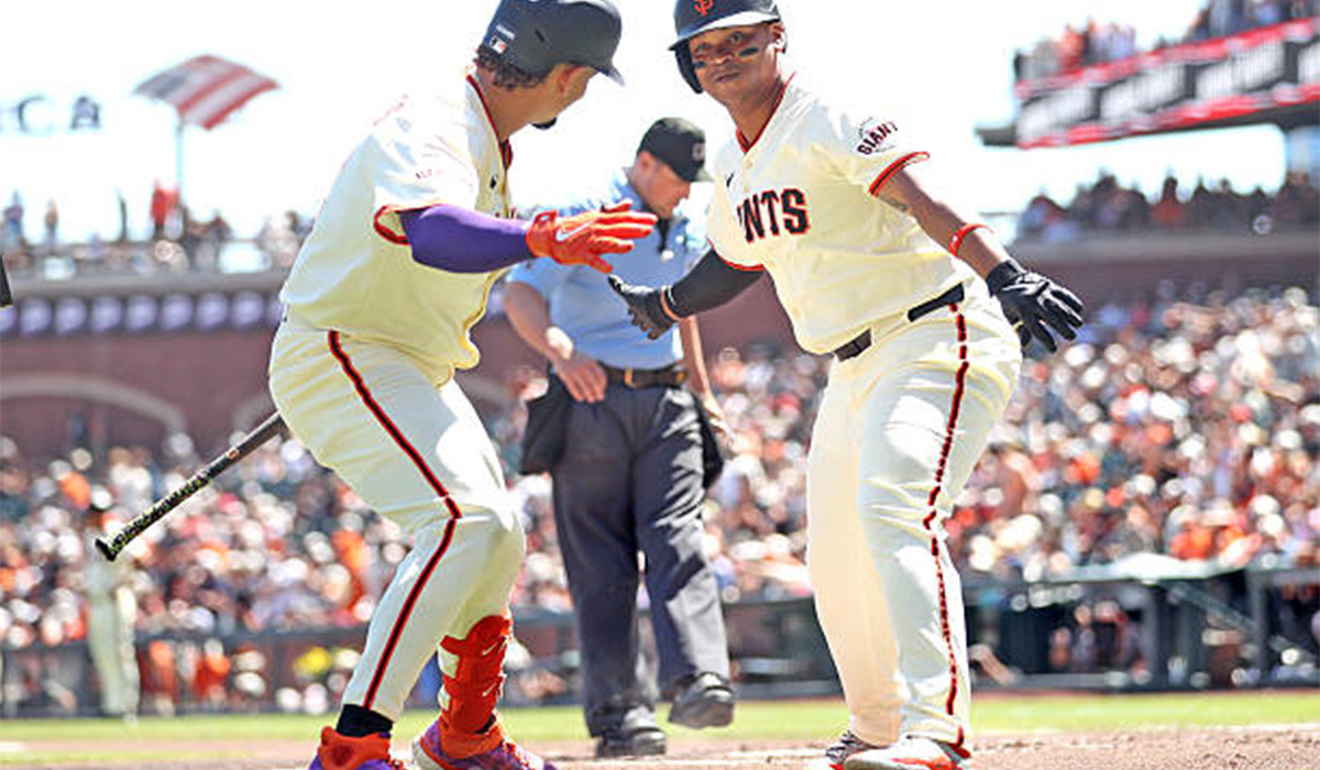 Giants bludgeon Orioles 13-2 to complete 5-1 homestand